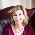 ѾƴʦDebra MeiburgΪѾƴʦЭίԱᣨ the Institute of Masters of Wines Education Committeeϯ