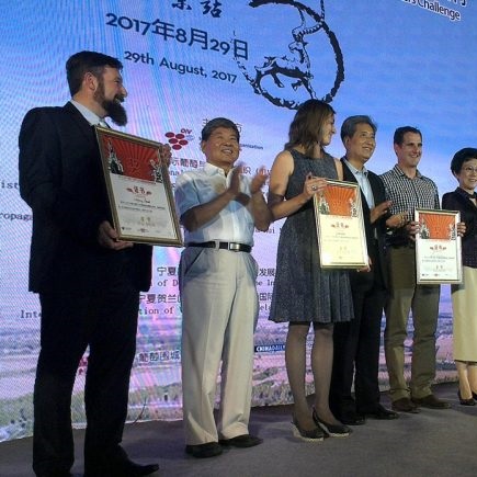 南非酿酒师赢得宁夏国际酿酒师邀请赛桂冠