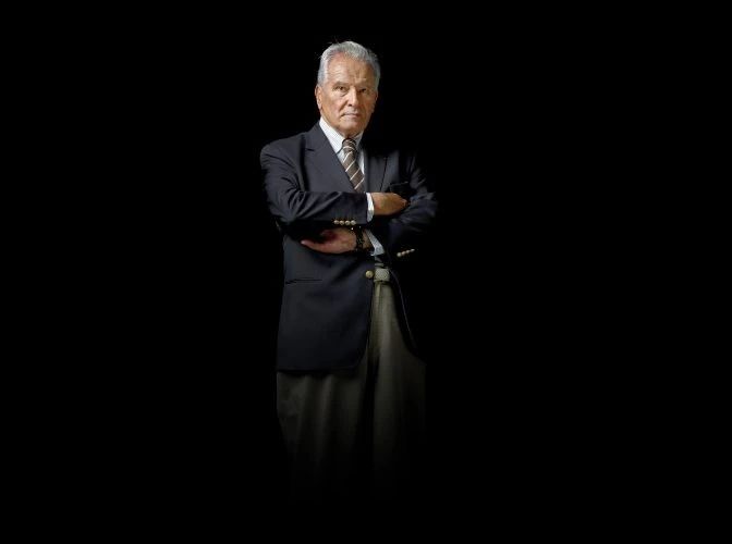 前侯伯王酿酒大师J.B. Delmas逝世，曾开拓波尔多不锈钢桶时代
