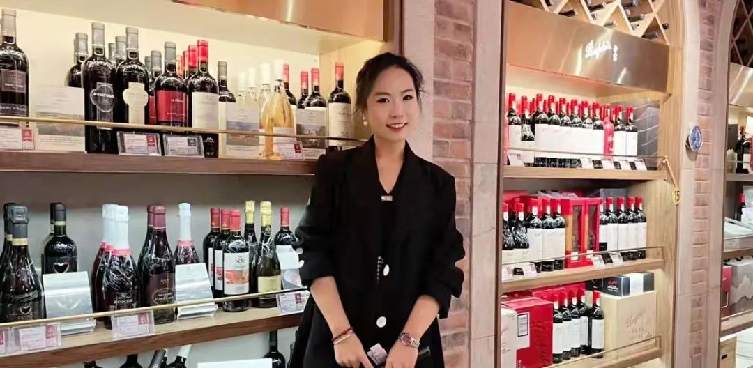 我们采访了那个在“酒圈”发招亲帖的姑娘！