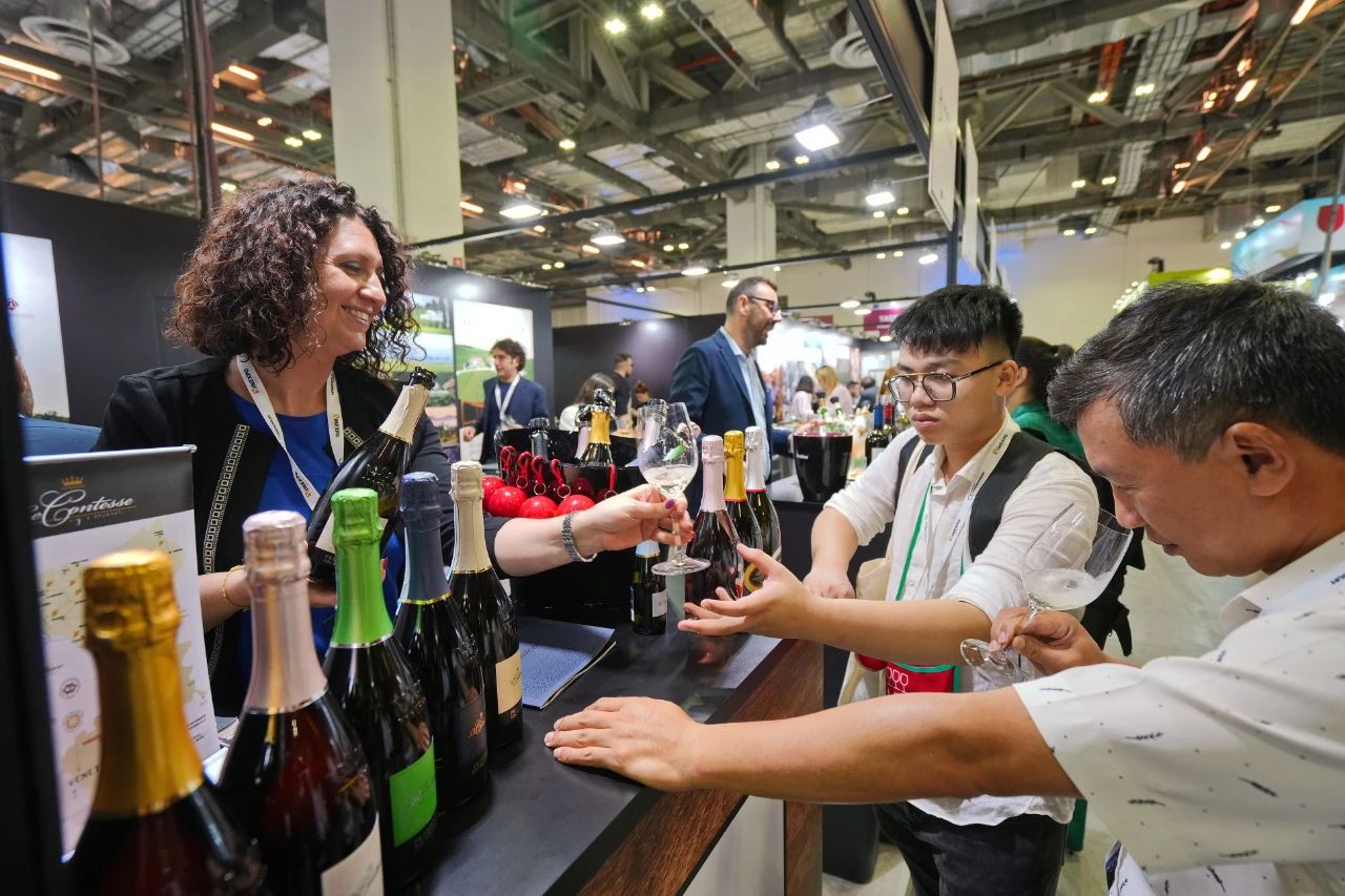 疫情后首次回归香港，Vinexpo Asia将如何变样？这些关键点带你看