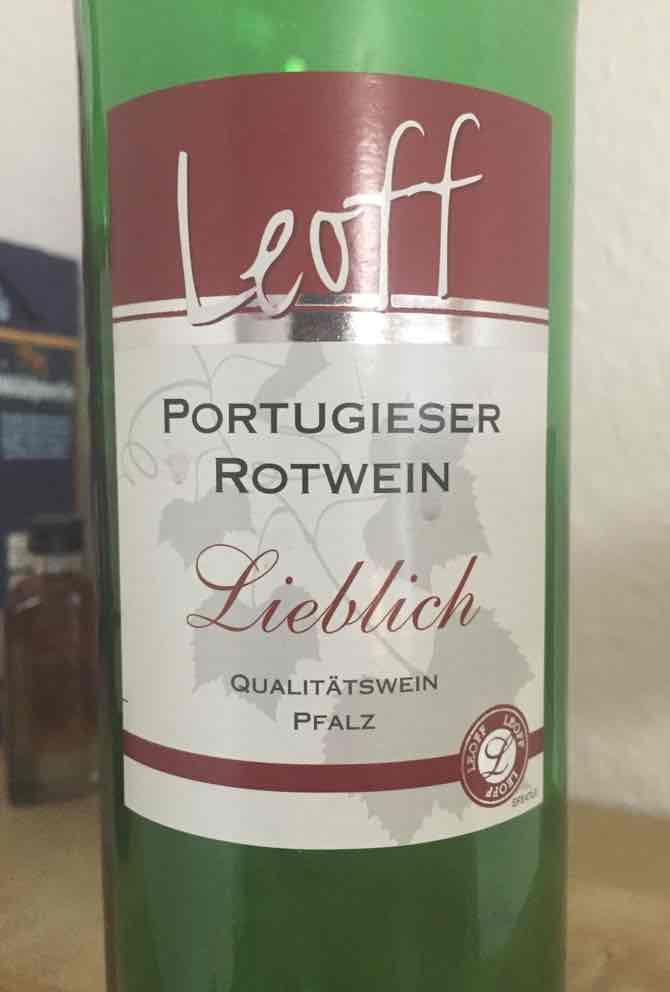 Leoff Portugieser Rotwein lieblich