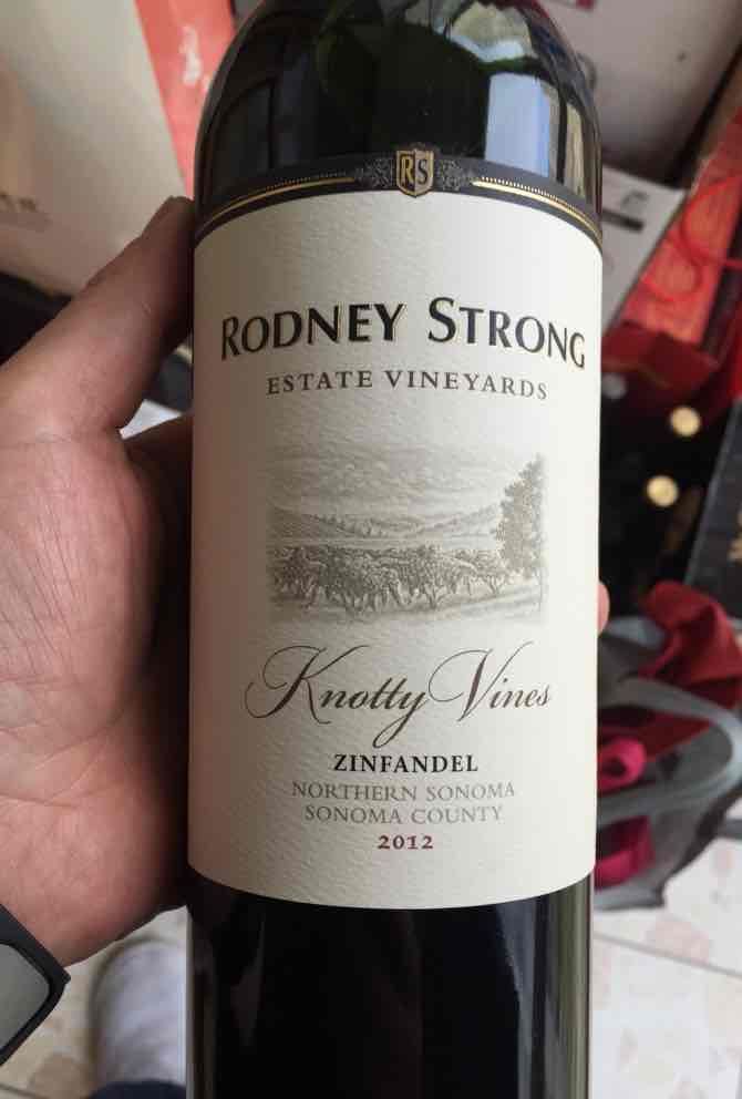 罗德尼斯特朗结藤仙粉黛干红Rodney Strong Knotty Vines Zinfandel