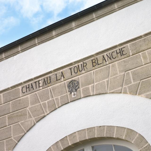 白塔庄园Chateau La Tour Blanche