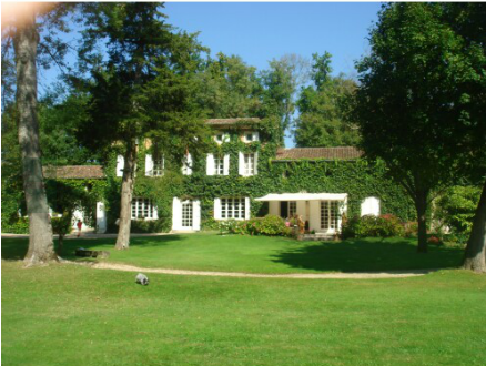 磨坊庄园Chateau Le Moulin