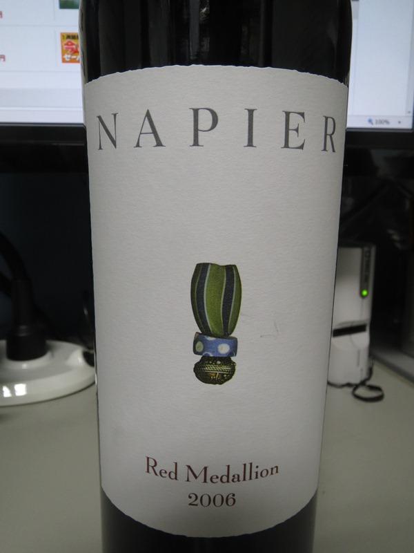 南品雅红勋章干红Napier Winery Red Medallion