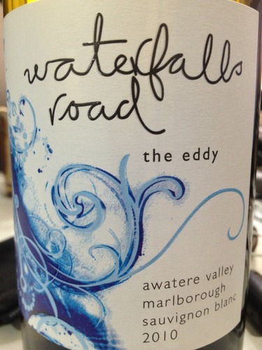 涡流艾迪长相思干白Waterfalls Road the Eddy Sauvignon Blanc