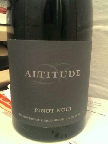 马尔堡双河顶峰黑皮诺干红Two Rivers of Marlborough Altitude Pinot Noir