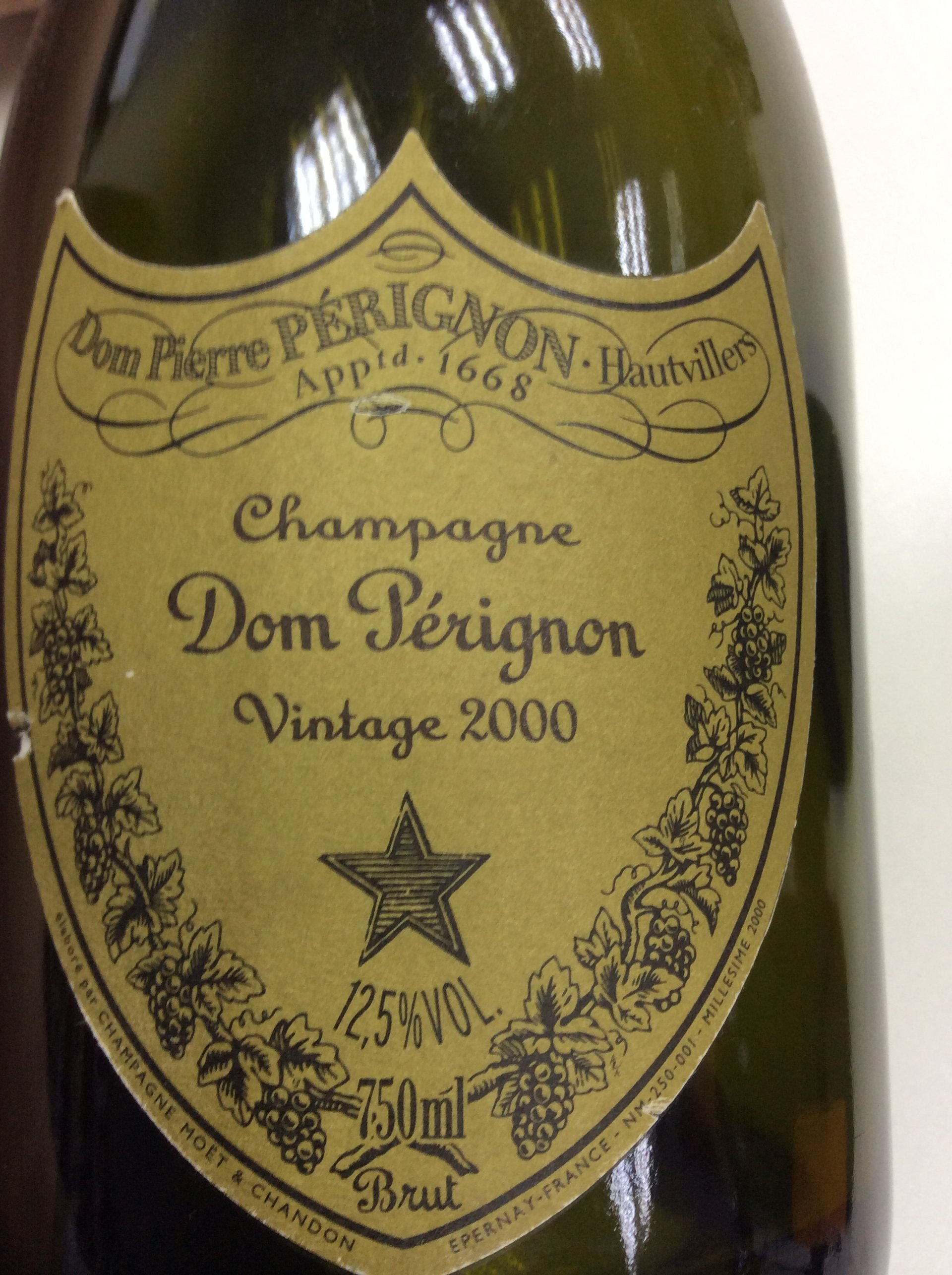 唐·培里侬干型香槟Champagne Dom Perignon Brut