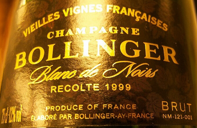 堡林爵老藤黑中白香槟Champagne Bollinger Vieilles Vignes Francaises Blanc de Noirs