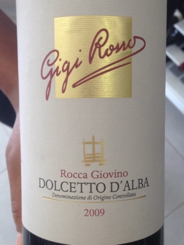 吉吉罗索罗卡焦维诺多姿桃干红Gigi Rosso Rocca Giovino Dolcetto d'Alba