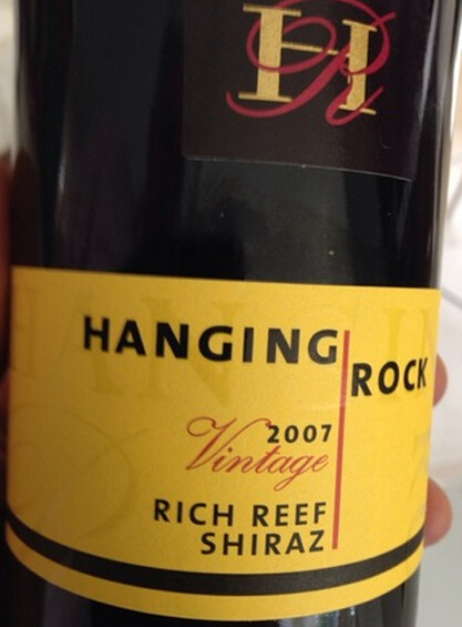 悬岩富礁西拉干红Hanging Rock Rich Reef Shiraz