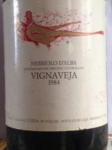 嘉雅薇娜蕾内比奥罗干红Gaja Nebbiolo d'Alba Vignaveja