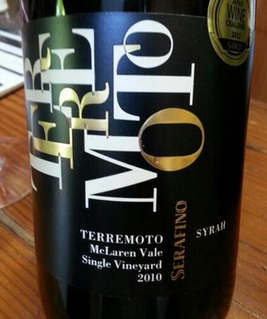 六翼天使特瑞莫西拉干红Serafino Terremoto Syrah