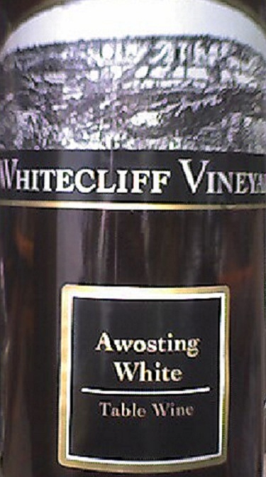 怀特克里夫阿沃斯汀干白Whitecliff Vineyard Awosting White