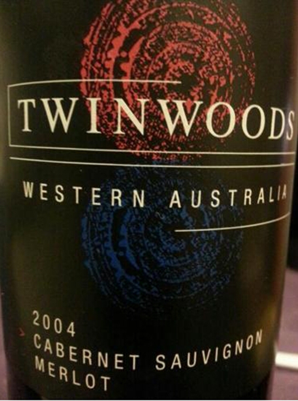 双栖赤霞珠 - 梅洛干红Twinwoods Cabernet Sauvignon Merlot