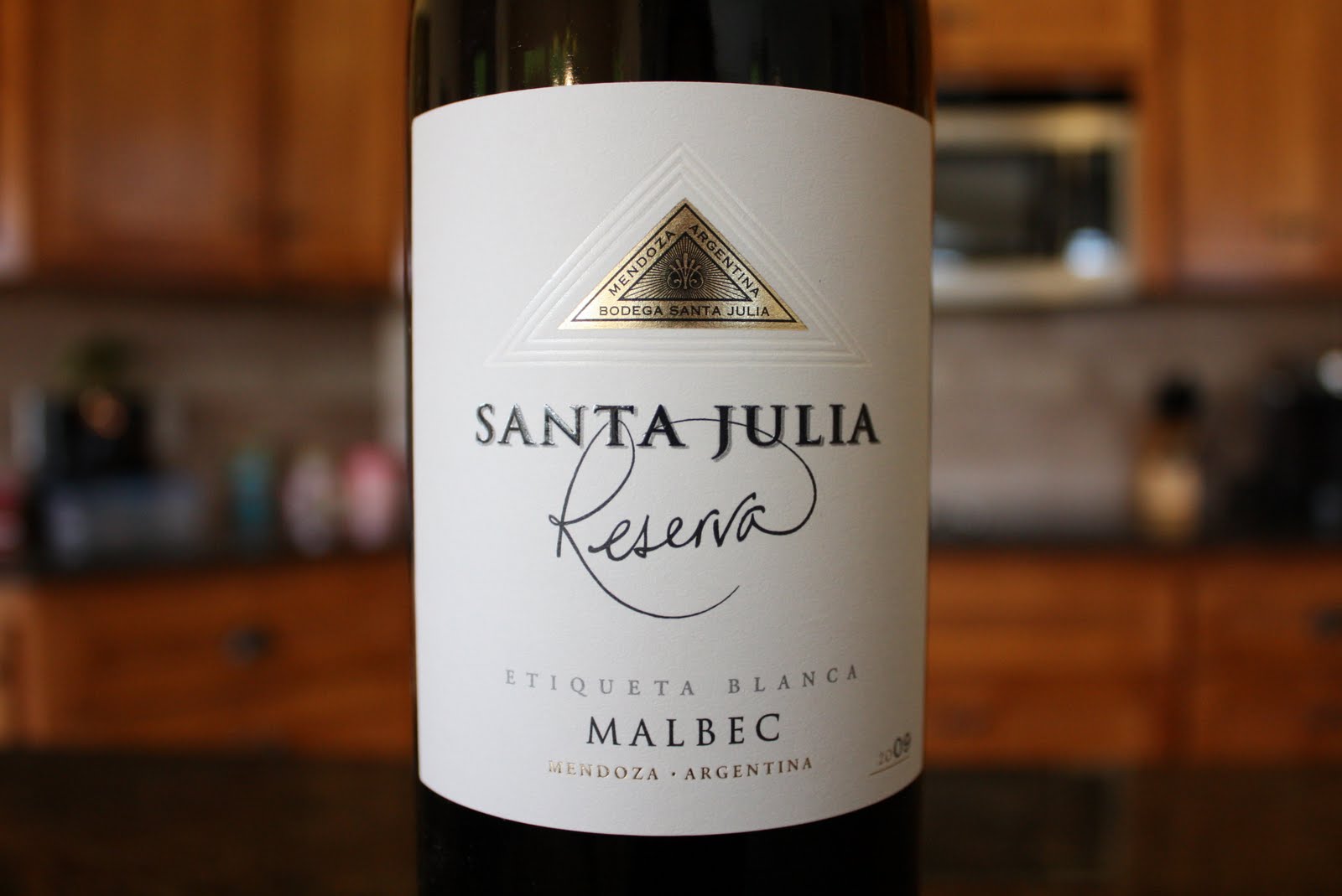 朱卡迪园桑塔朱莉亚珍藏马尔贝克干红Familia Zuccardi Santa Julia Reserva Malbec