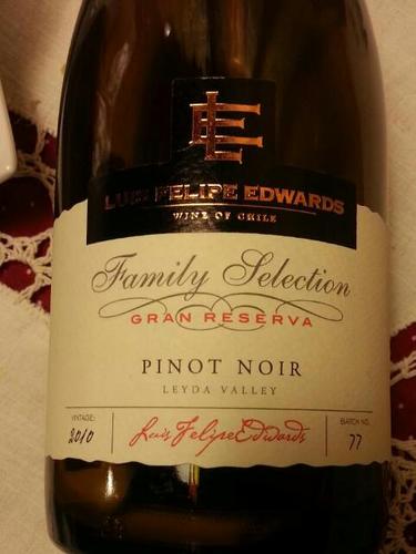 埃德华兹家族精选黑皮诺干红Luis Felipe Edwards Family Selection Gran Reserva Pinot Noir