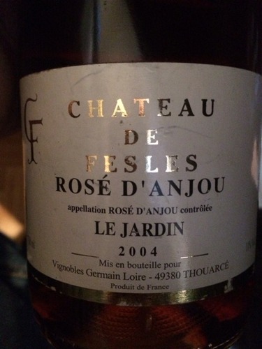 Chateau de Fesles Rose d'Anjou Le Jardin