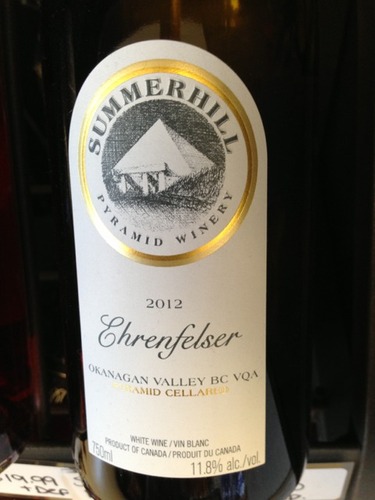 夏丘金字塔茵伦芬瑟甜白Summerhill Pyramid Winery Ehrenfelser