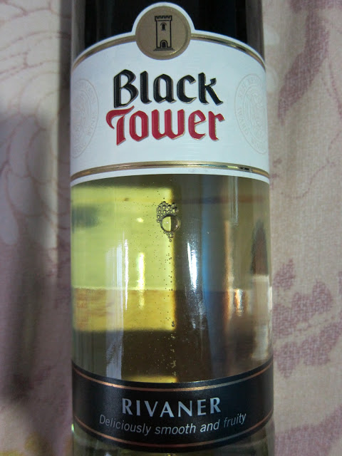 黑塔雷万尼白Black Tower Rivaner