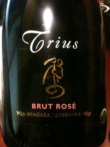 希勒布兰酒庄起泡酒Hillebrand Trius Brut