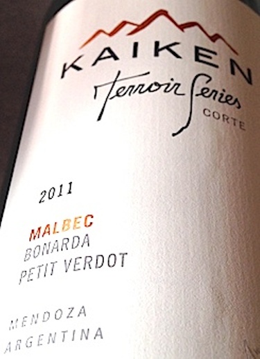 开肯风土系列马尔贝克-伯纳达-味而多干红Vina Montes Kaiken Terroir Series Malbec - Bonarda - Petit Verdot