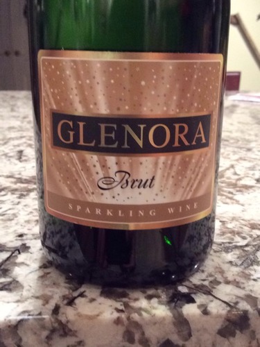 格伦诺拉起泡酒Glenora Brut