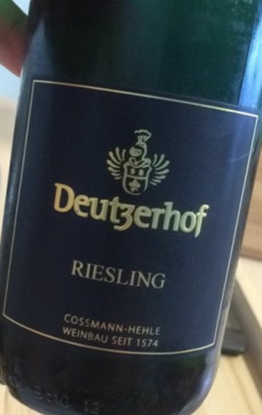 多策霍夫雷司令干白Deutzerhof Riesling