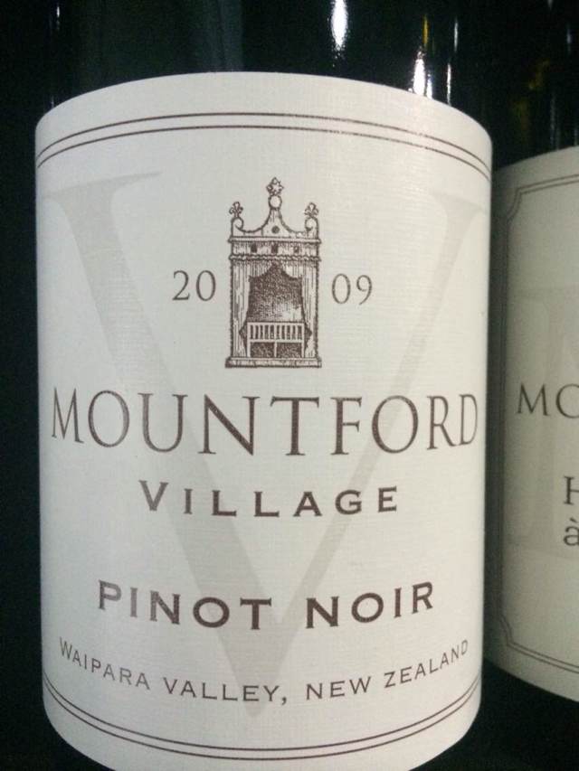 盲富山乡村黑皮诺干红Mountford Estate Village Pinot Noir