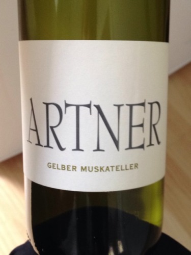 阿特纳酒庄小粒白麝香干白Weingut Artner Scheibner Gelber Muskateller