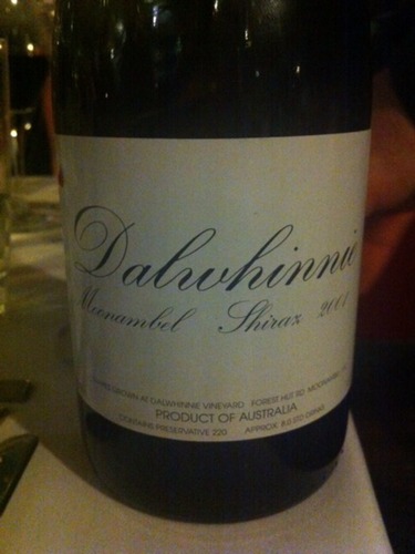 达尔维尼蒙拉贝尔西拉干红Dalwhinnie Moonambel Shiraz