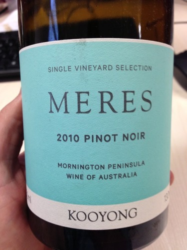 Meres Pinot Noir