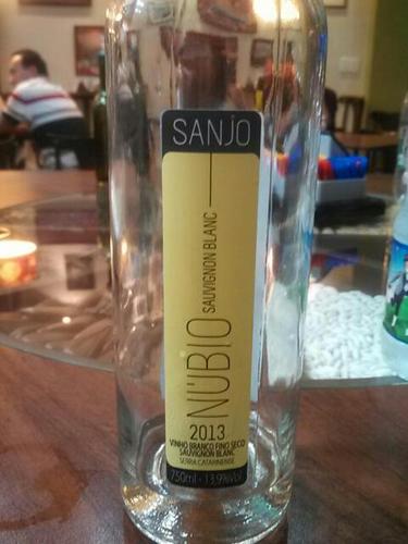 Núbio Vinho Branco Fino Seco Serra Catarinense Sauvignon Blanc