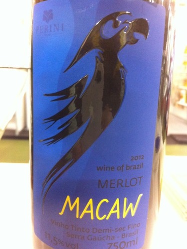 Macaw Demi-Sec Fino Merlot Tinto