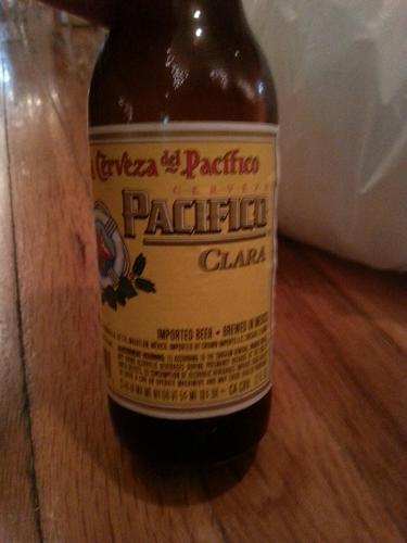 Pacífico La Cerveza Del Clara