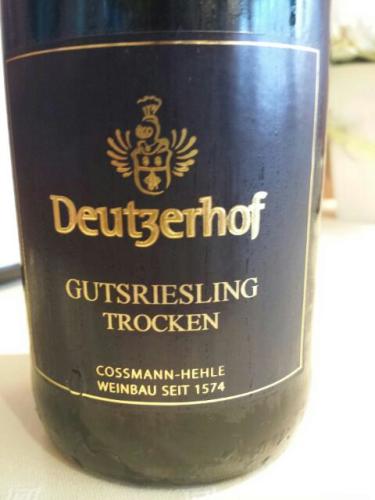 Gutsriesling Trocken Cossmann Hehle Weinbau Seit