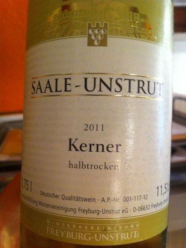 Saale-Unstrut Halbtrocken Kerner