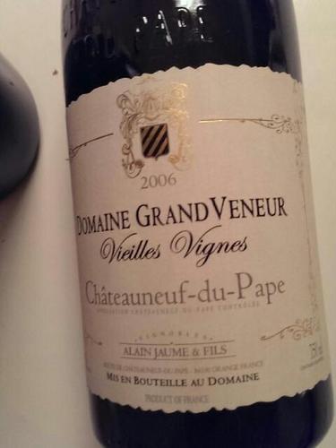 阿兰豪大猎人园教皇新堡老藤干红Alain Jaume & Fils Domaine Grand Veneur Vieilles Vigne