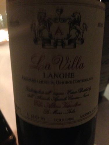 艾里奥阿塔雷酒庄朗阁拉薇拉红葡萄酒Elio Altare La Villa Langhe