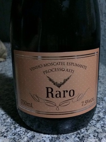 Raro Vinho Moscatel Espumante Prosecco Asti