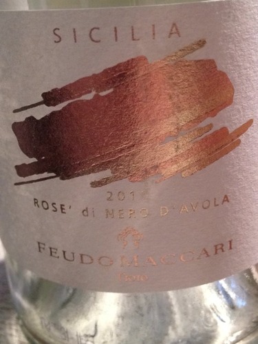 马卡尼黑珍珠桃红Feudo Maccari Rose di Nero d’Avola 