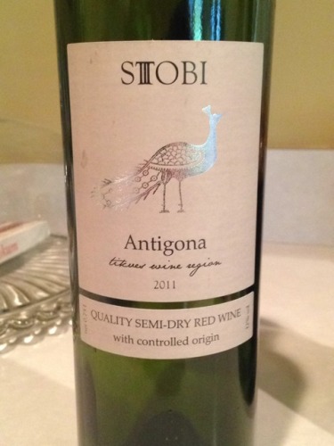 Antigona Semi Dry Red