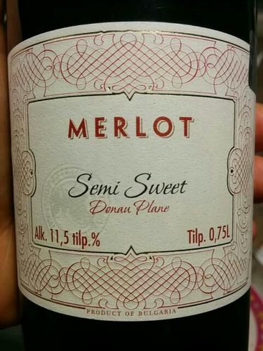 Donan Plane Semi Sweet Merlot