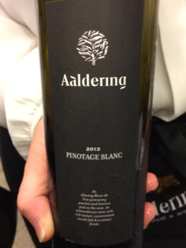 奥德琳皮诺塔吉干白Aaldering Pinotage Blanc